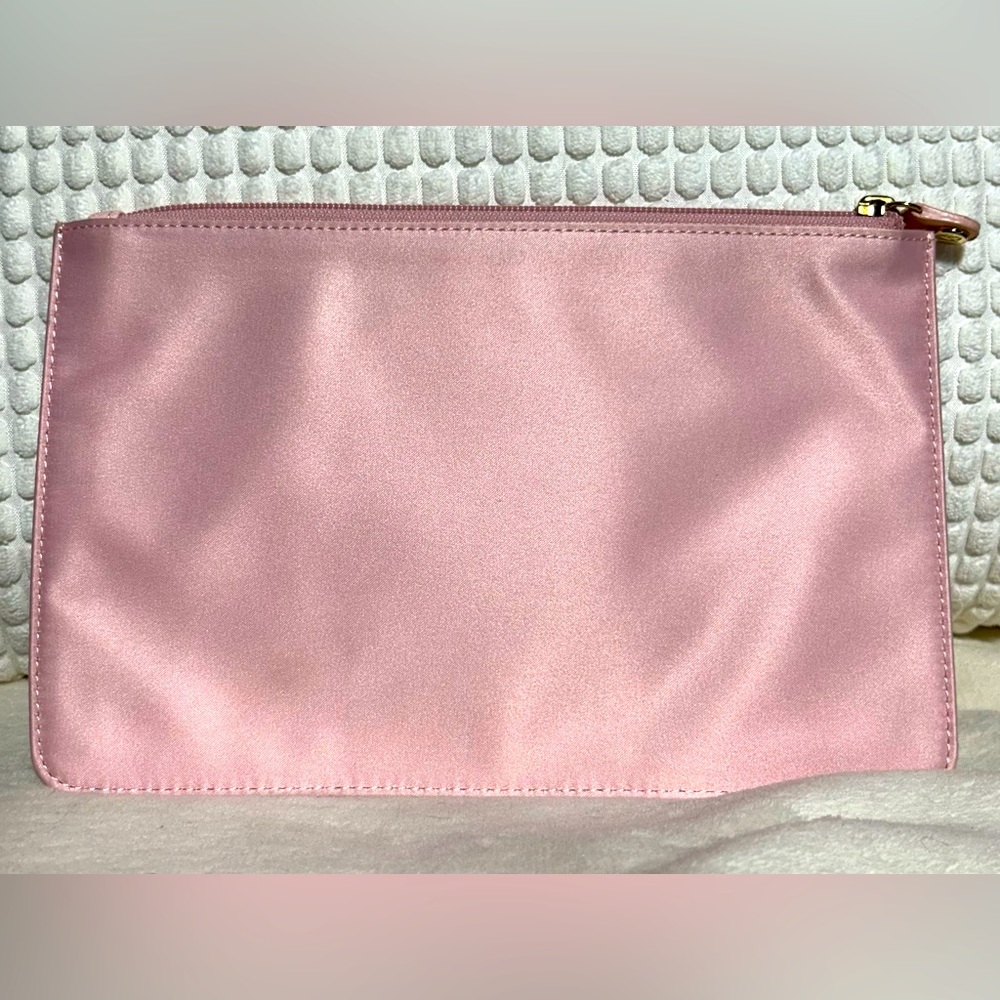 Victoria’s Secret Pink Pouch